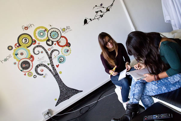 corso marketing comunicazione fotografi videomaker vendere filmati foto video contrattazione promozione promuovere la propria attività di videomaker e fotografo dare vita al proprio business strumenti di marketing riposizionare brand neuromarketing pnl